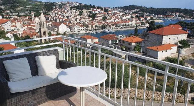 Апартаменты c 1 комнатой с балконом Apartments Frane
