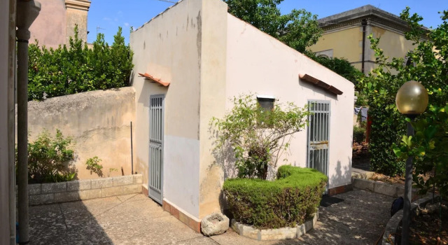 House With 3 Bedrooms in San Corrado di Fuori, With Wonderful sea View, Enclosed Garden and Wifi Near the Slopes