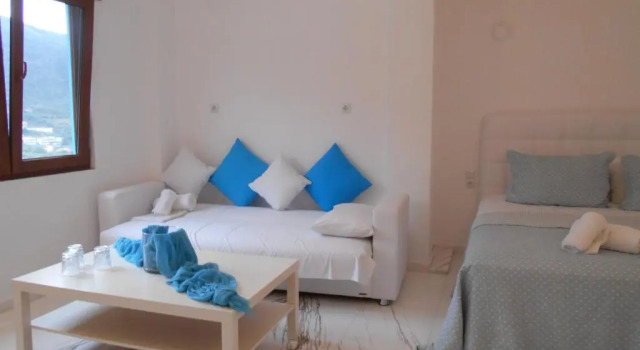 Полулюкс Kinira Beach Hotel