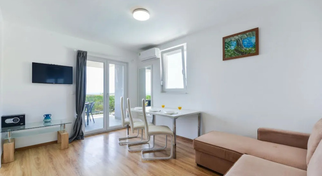 Royal Apartments, Buchen Sie Ferienwohnung Gajac Pag
