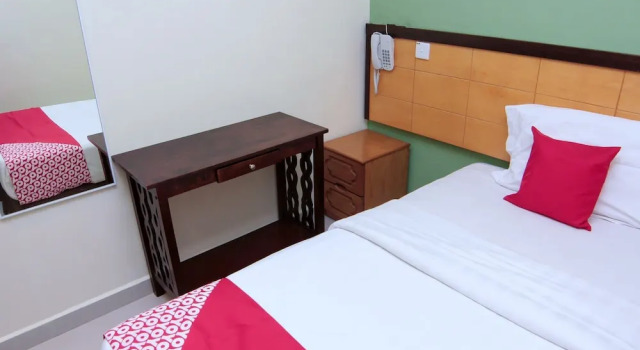 Номер Standard OYO 44054 Holiday Mansion Inn