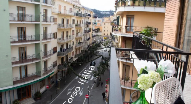 Casa Derosa in Sorrento Centro, Забронировать Отель Отели Побережья Сорренто 4 звезды, 4*