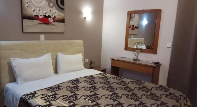 Студия Standard Zisis Garden Studios
