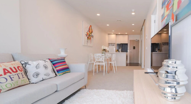 Auckland CBD Brand New 2 BDR Apartment