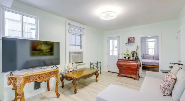 Апартаменты Walk to Ocean Grove Beach: Apt in New Jersey