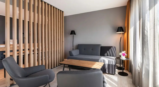 Люкс Piazza Hotel und Restaurant