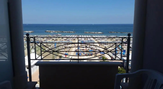 Одноместный номер Standard с видом на море Hotel Continental