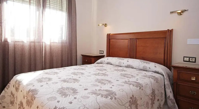 Apartment in Larino A Coruna 101883 by MO Rentals, Prenota Appartamento Carnota 