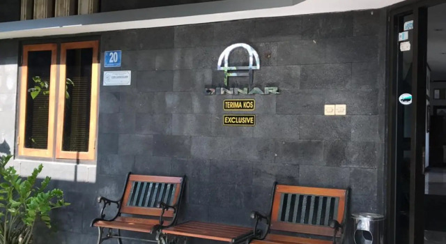 Dinnar Homestay Gayungan Syariah RedPartner, Book Hotel Hoteller i Gayungan med parkering, Parkering