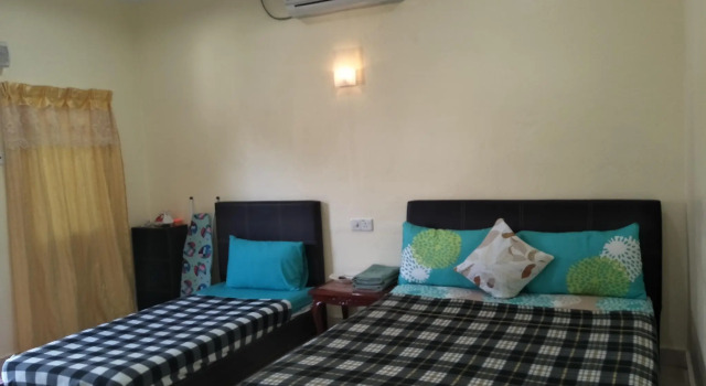 Трёхместный номер Standard с красивым видом из окна Motel Aurora Damai