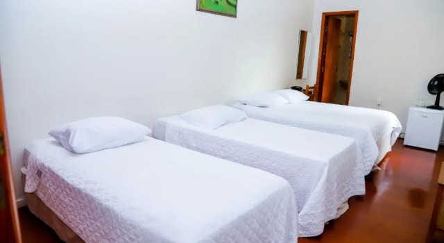 Четырёхместный номер Economy Hotel Rezende