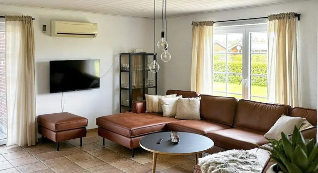 4 Star Holiday Home in Tarm, Réserver Maison de vacances Hôtels à Vestjylland avec parking, Parking
