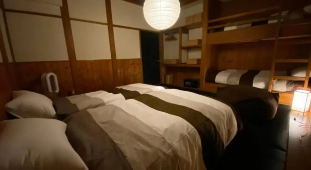 Четырёхместный номер Standard Heidi Guest House