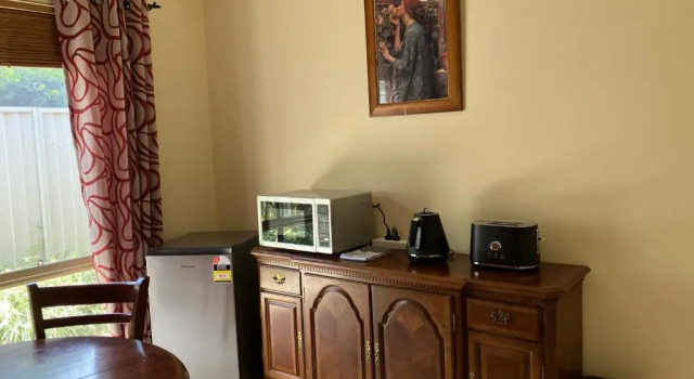 James Court Suite, Prenota Hotel Rutherglen Murray River