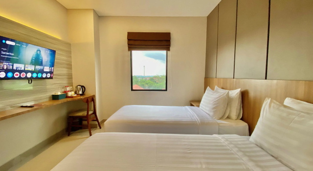 Deluxe Twin room Front One Hotel Gombong