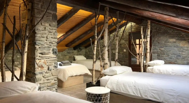 Кровать в общем номере Secret Spot Hostel