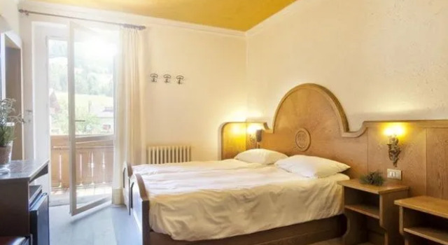 Grand Hotel Biancaneve, Забронировать Отель Отели Фольгария 3 звезды, рядом с Фольгария — Фьорентини, 3*