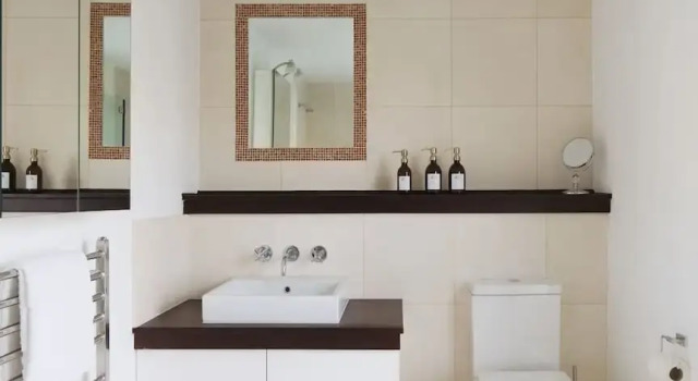 Коттедж Luxury 5-bedroom Town House in Brook Green Central London