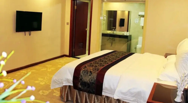Двухместный номер Standard GreenTree Inn GuangDong Jieyang Konggang District Wangjiang North Road Business Hotel