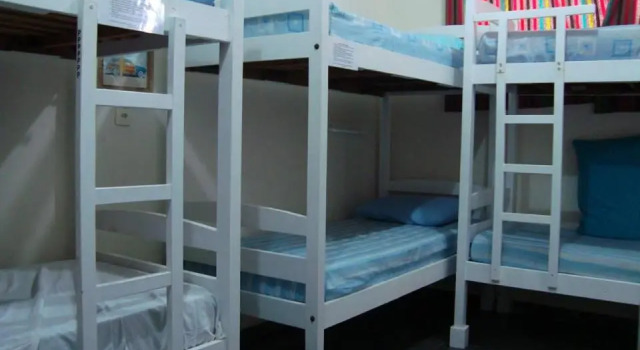 Кровать в общем номере (мужской номер) Chale Mineiro Hostel & Pousada