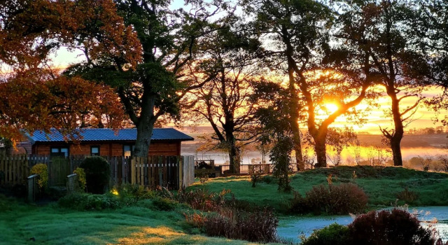 Cosy wood cabin in rural area near national park, Забронировать Дом для отпуска Камнок Glasgow & The Clyde Valley