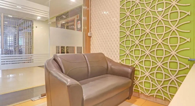 OYO Flagship 81027 Star Inn Near Durgam Cheruvu, Rezerwuj Hotel Hyderabad 