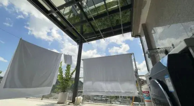 Fenghuangxiyuan Homestay, Rezervovat Hotel Hotely v Feng-chuang s parkováním, Parkování