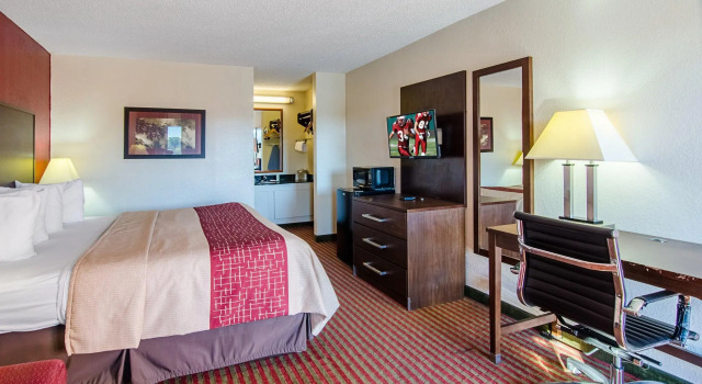 Двухместный номер Standard Red Roof Inn Kingsport