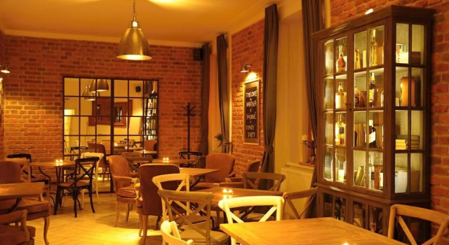 Time Cafe & Penzion, Boek Hotel Příbram 