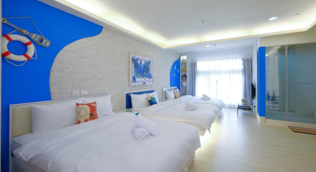 Семейный номер Standard с видом на город 85 Asia Hotel