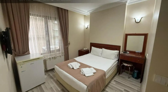Emos Hotel