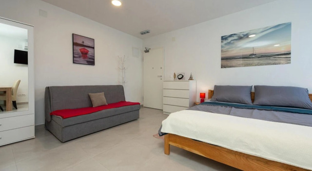 Amazing Apartment in Bibinje With Wifi, Забронировать Апартаменты/квартира Апартаменты Задарской жупания, рядом с Пляж Старенице, Апартаменты/квартира
