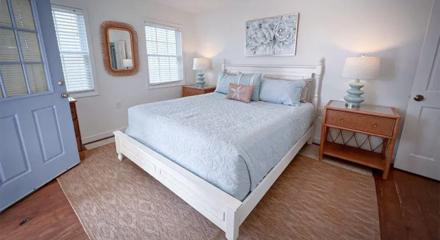 Land's End Retreat by Sea Scape Properties, Book Hotel Carolina Beach Wilmington