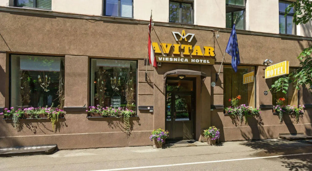 Отель Avitar