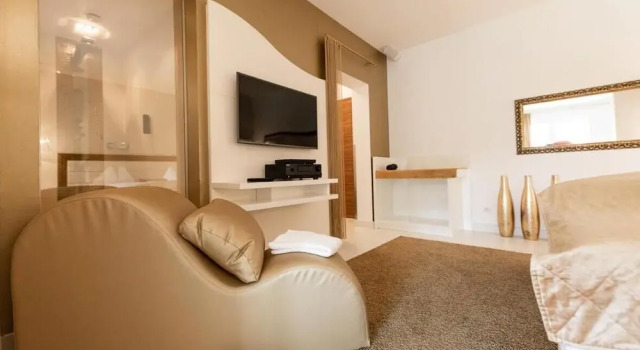 Люкс Deluxe с балконом Maiers Kuschelhotel Loipersdorf