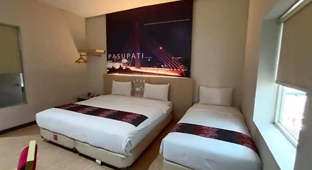Standard room Townhouse Oak Cihampelas Near Ciwalk Formerly Promenade Hotel