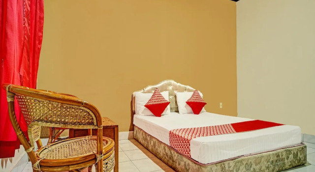 Номер Standard Capital O 92214 Beristera Hotel