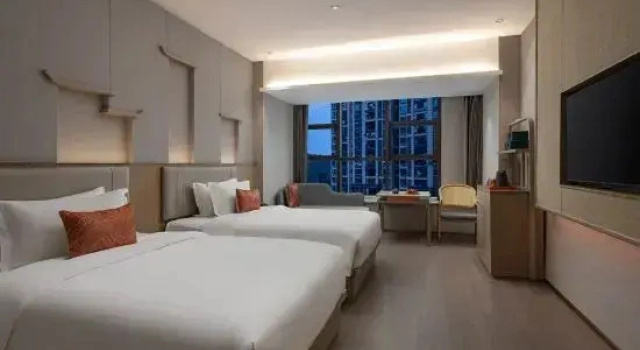 Номер Standard с видом на город Days Hotel by Wyndham Chenzhou Beihu