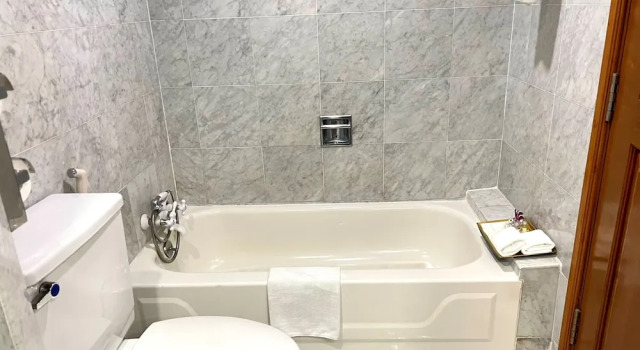 Двухместный номер Deluxe Ramana Saigon Hotel