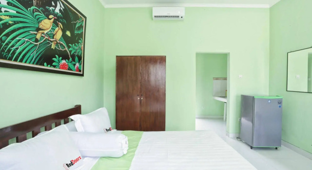 RedDoorz @ Kerobokan Canggu, Rezervovat Hotel Hotely v Bali s bazénem, Bazén