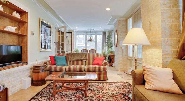 Grand Multi-unit Estate: 2 Mi to Dtwn Minneapolis!, Réserver Maison de vacances Minneapolis Twin Cities