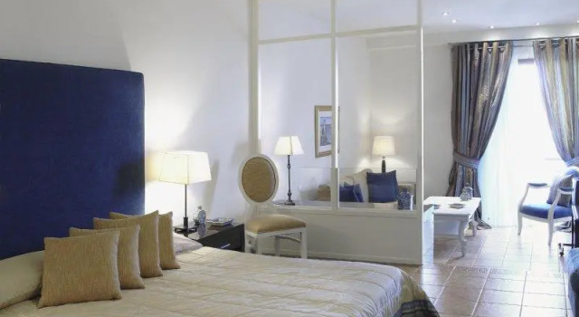 Двухместный полулюкс Deluxe Princess Resort, Santikos Collection