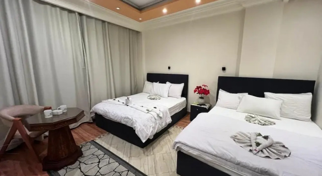 Четырёхместный номер Deluxe с видом на сад infra