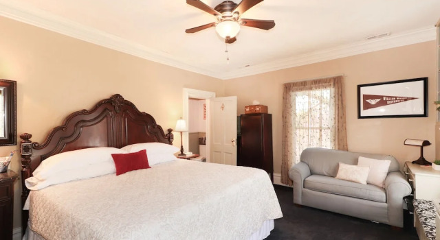 Standard Zimmer Loganberry Inn