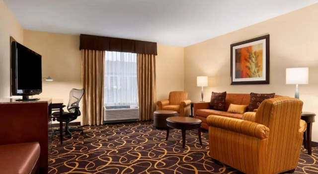 Люкс Hilton Garden Inn Shreveport Bossier City