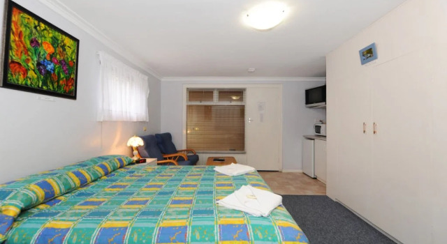 Albany View Street Lodge