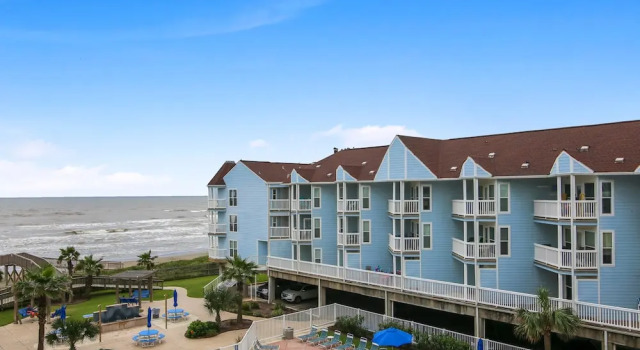 Номер Standard c 1 комнатой Seascape 2306 1 Bedroom Condo by RedAwning