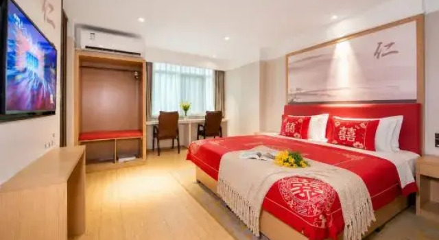Люкс Bella Hotel (Dongying Guangrao Le'an Street International Expo Center)