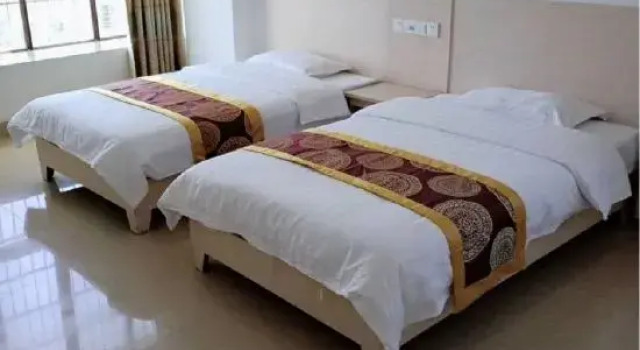 Ledong Dongchen Homestay, Book Hotel Hotels in Ledong with Parking, Parking