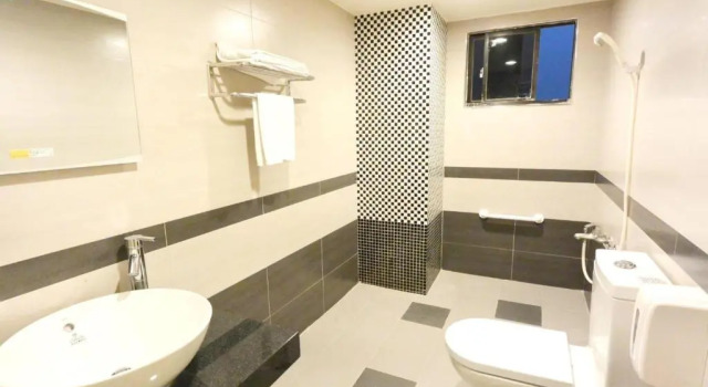 Четырёхместный номер Standard Unic Hotel